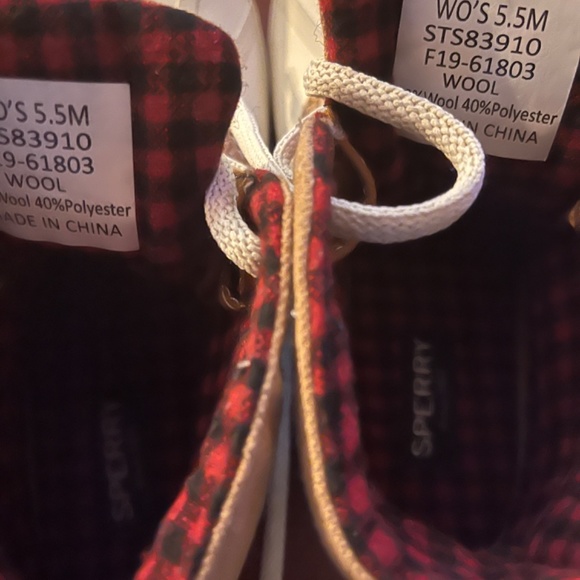 Sperry Woman’s waterproof boots - Picture 6 of 6